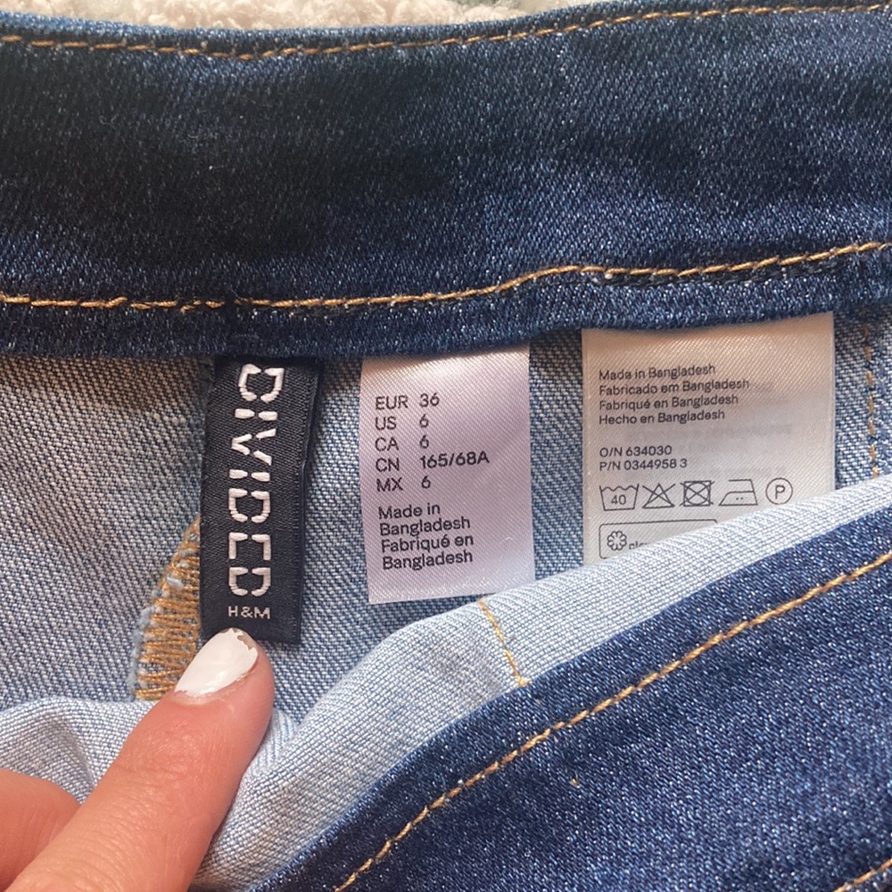Denim patch skirt - Picture 3 of 4